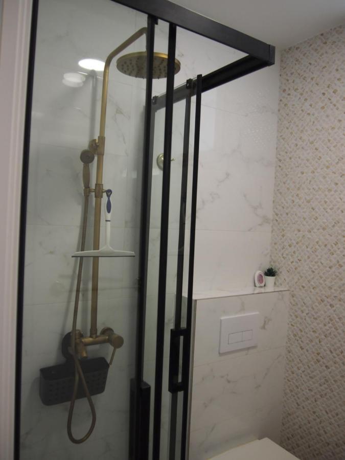 Apartamento Isaac Junto A La Muralla Romana Apartman Lugo Kültér fotó