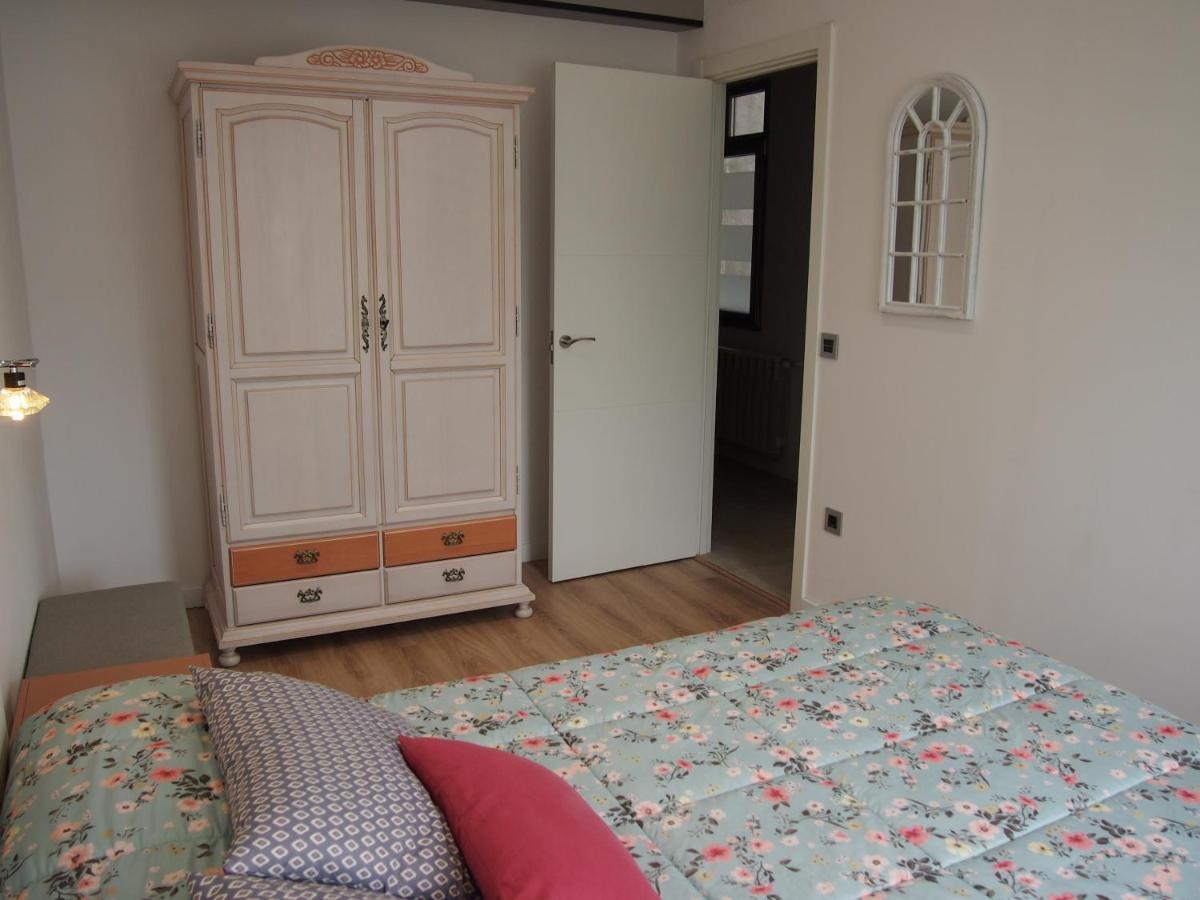Apartamento Isaac Junto A La Muralla Romana Apartman Lugo Kültér fotó